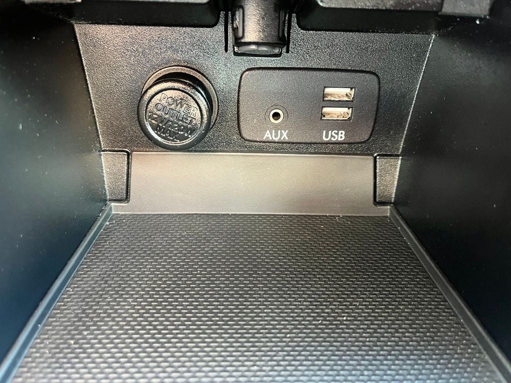 2018 Subaru Outback 2.5i Touring | Power Moonroof | BLIS | Adaptive Cruise