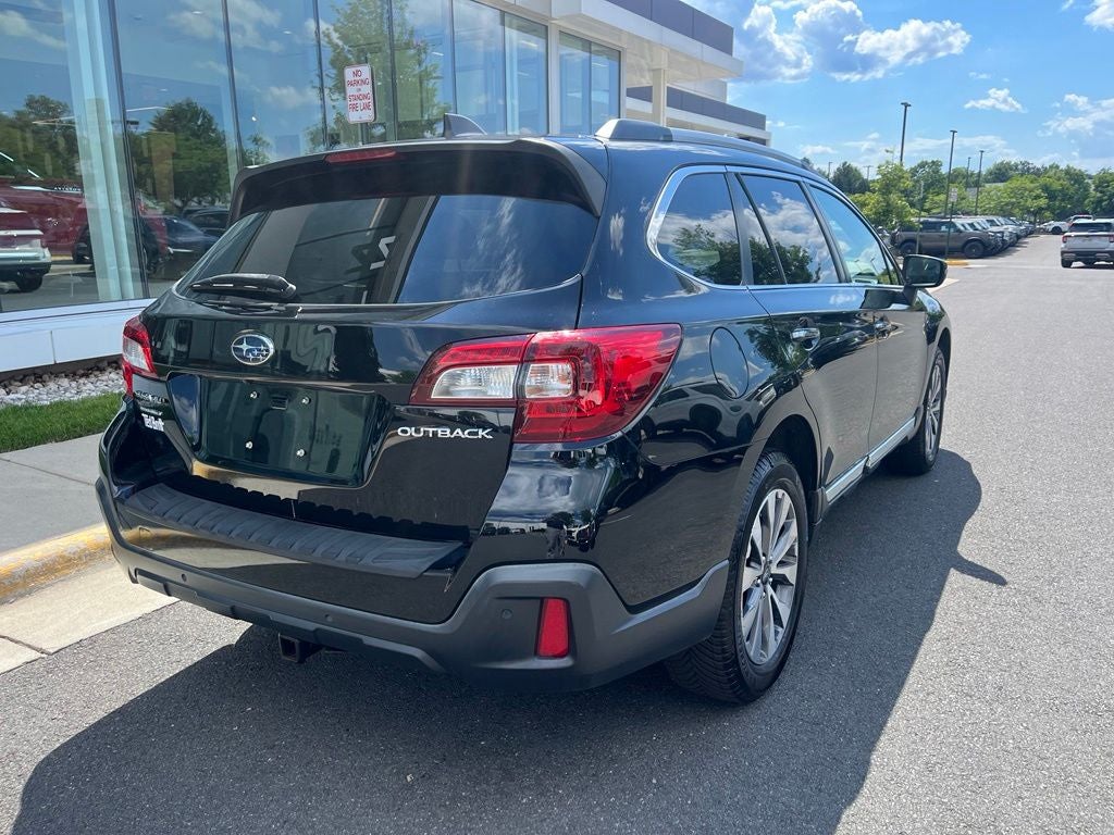 2018 Subaru Outback 2.5i Touring | Power Moonroof | BLIS | Adaptive Cruise