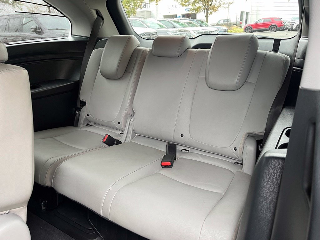 2021 Honda Odyssey Touring | Nav | Moonroof | BLIS | Heated Seats