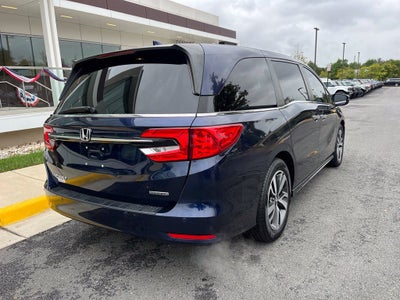 2021 Honda Odyssey Touring | Nav | Moonroof | BLIS | Heated Seats