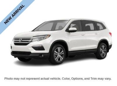 2016 Honda Pilot Touring AWD | Moonroof | Heated Seats | Power Lifgtgate