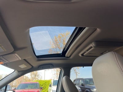 2016 Honda Pilot Touring AWD | Moonroof | Heated Seats | Power Lifgtgate