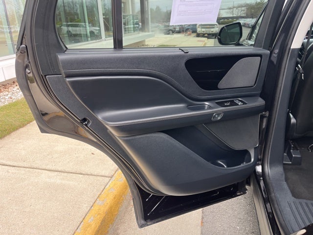 2025 Lincoln Aviator Livery AWD | Pano Roof | 360 Camera | BLIS | BlueCruise