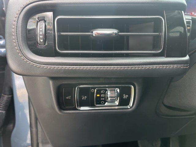 2025 Lincoln Aviator Premiere 4WD | Pano Roof | 360 Camera | 21" Wheels