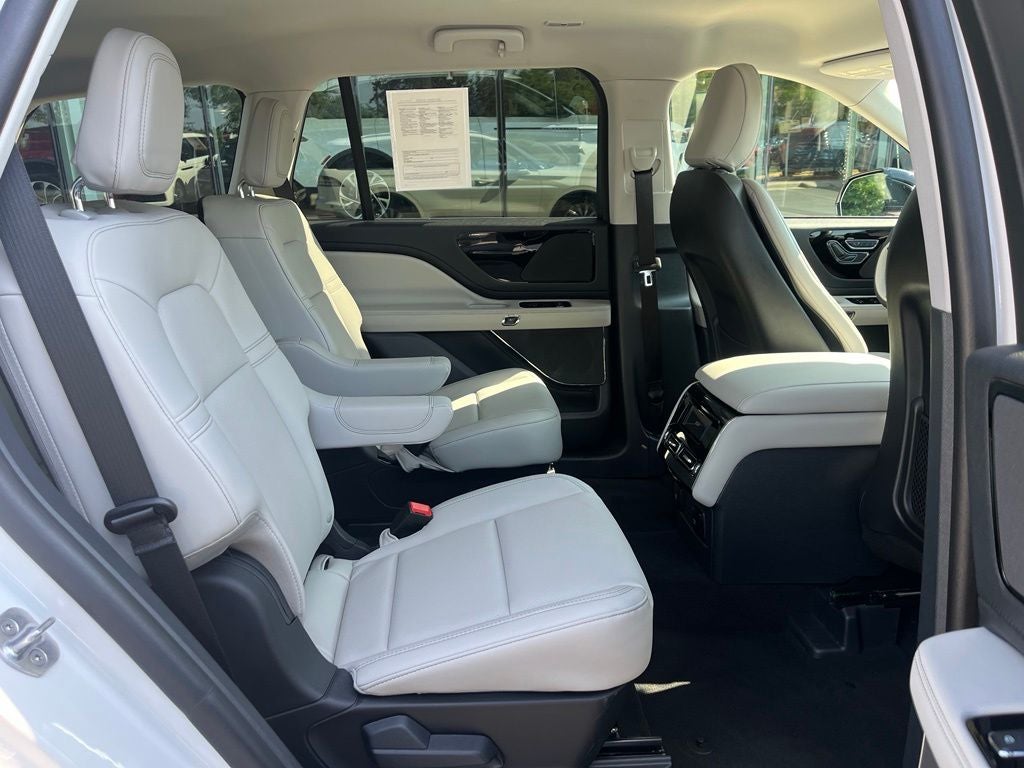 2026 Lincoln Aviator Premiere AWD | 360 Cam | BLIS | HUD | BlueCruise