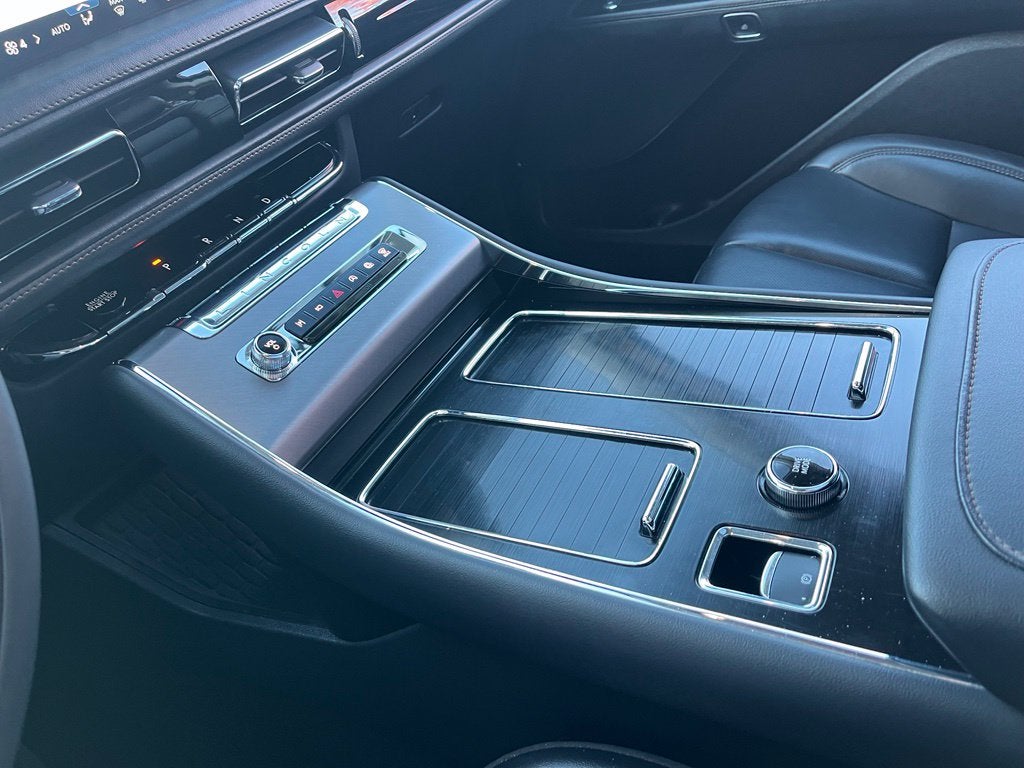 2025 Lincoln Aviator Premiere AWD | Pano Roof | 360 Cam | BLIS | BlueCruise