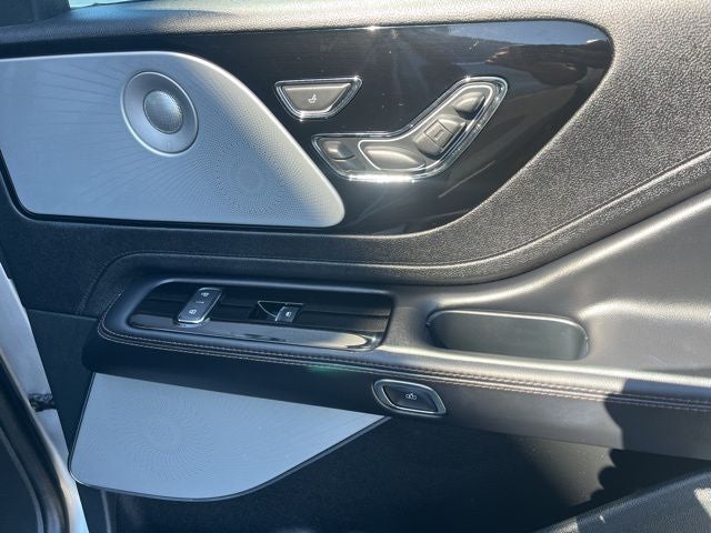 2023 Lincoln Aviator Reserve 4WD | Pano Roof | 360 Cam | Lux Pkg | DH Pkg