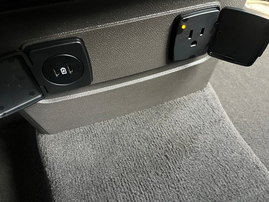 2023 Lincoln Aviator Reserve AWD | Pano Roof | 360 Cam | BLIS | Luxury Pkg