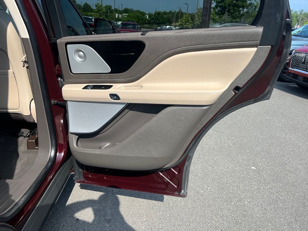 2023 Lincoln Aviator Reserve AWD | Pano Roof | 360 Cam | BLIS | Luxury Pkg
