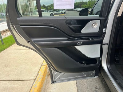 2023 Lincoln Aviator Reserve AWD | Pano Roof | 360 Cam | Luxury Pkg