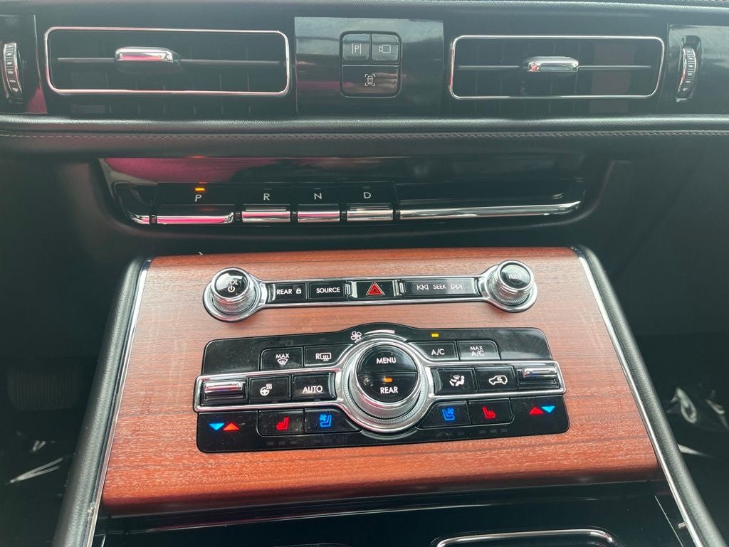 2023 Lincoln Aviator Reserve AWD | Pano Roof | 360 Cam | Luxury Pkg