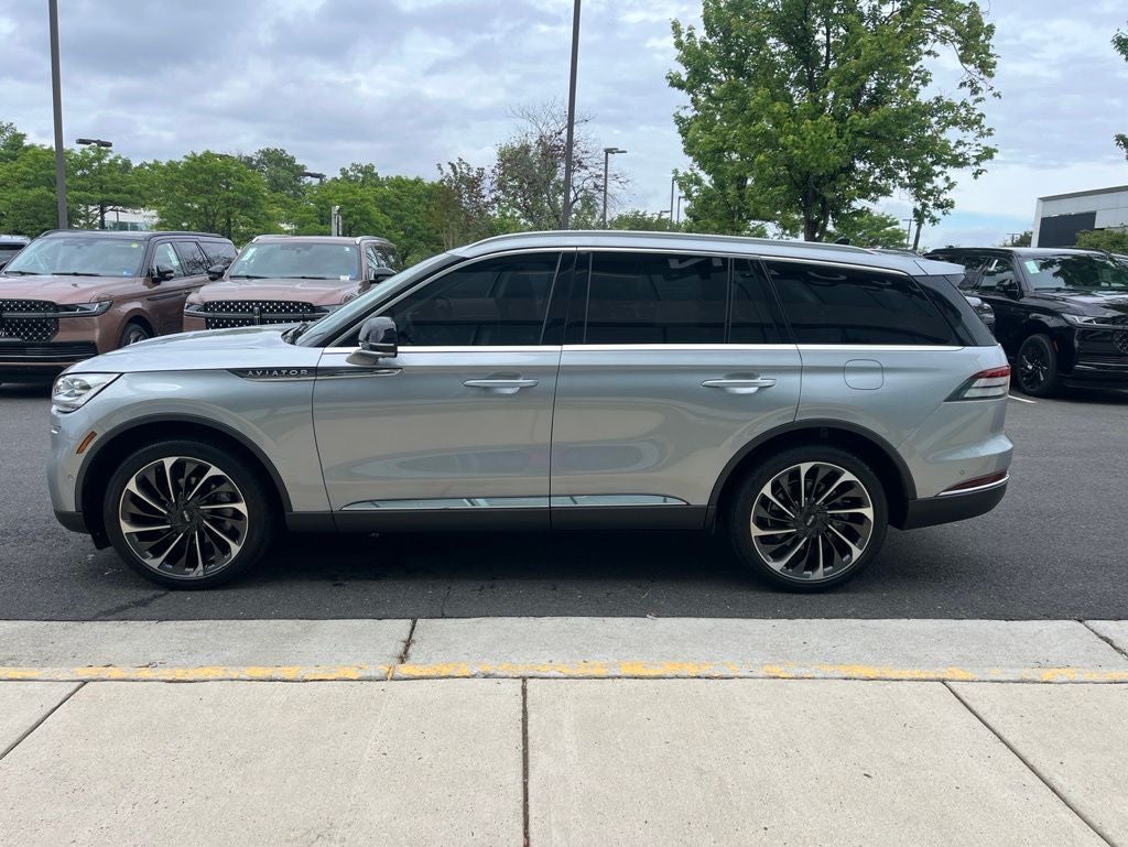 2023 Lincoln Aviator Reserve AWD | Pano Roof | 360 Cam | Luxury Pkg