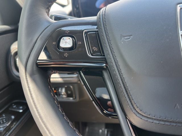 2026 Lincoln Aviator Reserve AWD | Pano Roof | BLIS | Co-Pilot360 2.0 | HUD