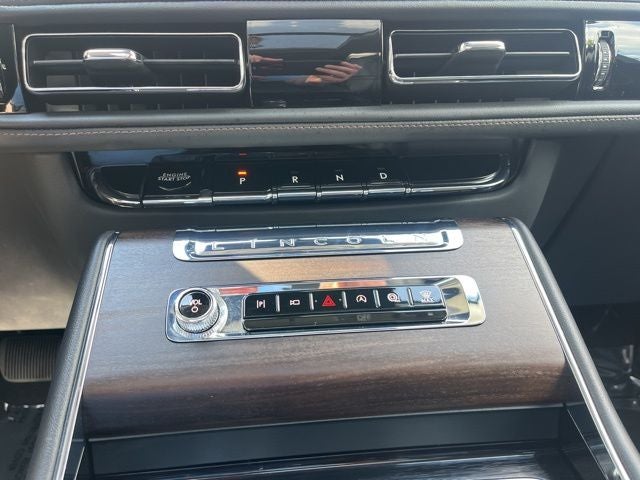 2026 Lincoln Aviator Reserve AWD | Pano Roof | BLIS | Co-Pilot360 2.0 | HUD