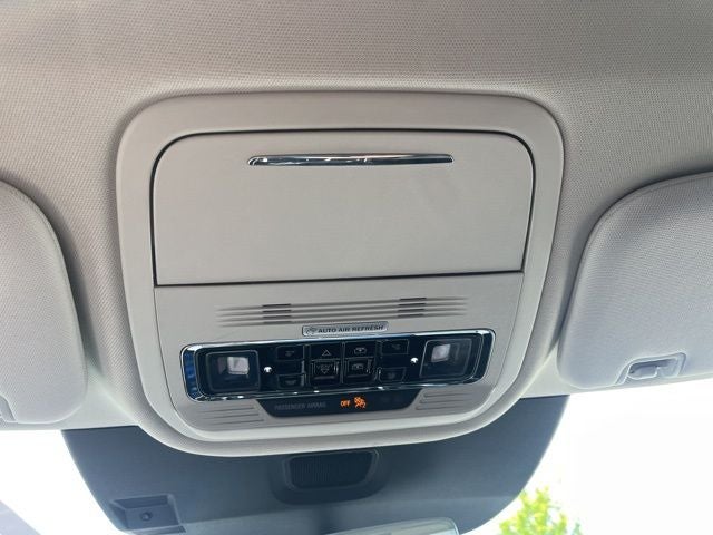 2026 Lincoln Aviator Reserve AWD | Pano Roof | BLIS | Co-Pilot360 2.0 | HUD