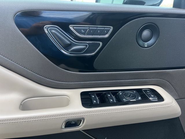 2023 Lincoln Aviator Reserve 4WD | Pano Roof | 360 Cam | Element Pkg