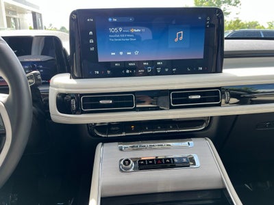 2026 Lincoln Aviator Reserve | Bluecruise | Illumination Pack | Pano Moonroof