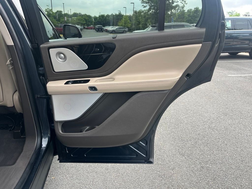 2024 Lincoln Aviator Reserve AWD | Pano Roof | 360 Cam | BLIS | Lux Pkg