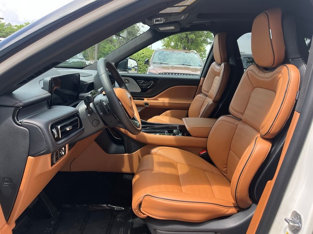 2026 Lincoln Aviator Black Label AWD | Pano Roof | 360 Cam | BLIS | HUD