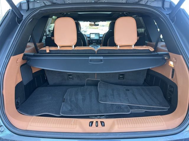 2023 Lincoln Aviator Black Label AWD | Pano Roof | 360 Cam | BLIS | Tow Pkg