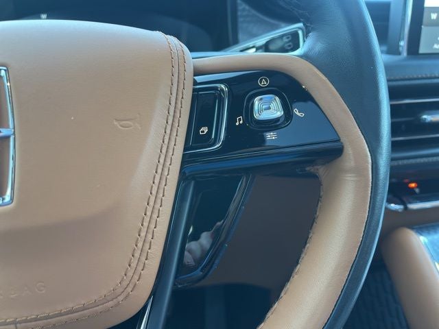 2023 Lincoln Aviator Black Label AWD | Pano Roof | 360 Cam | BLIS | Tow Pkg