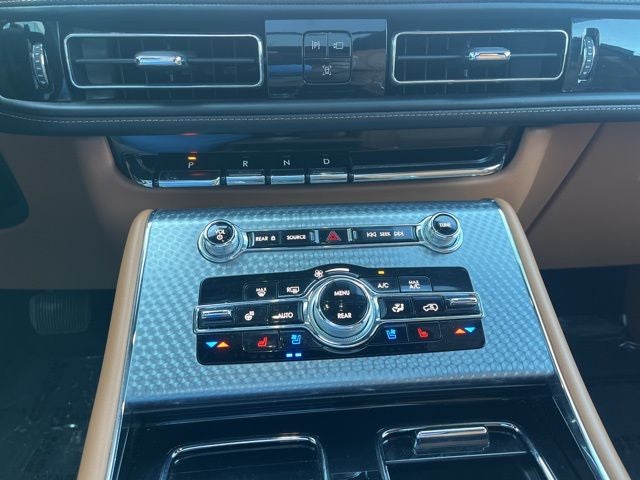 2023 Lincoln Aviator Black Label AWD | Pano Roof | 360 Cam | BLIS | Tow Pkg