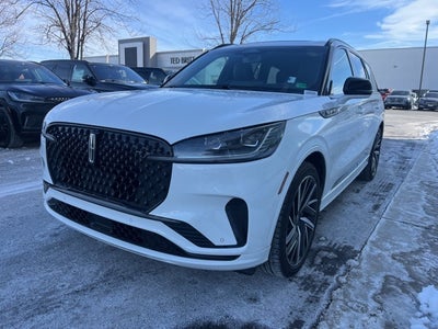 2025 Lincoln Aviator Black Label AWD | Jet Appear Pkg | Pano Roof | 360 Camera