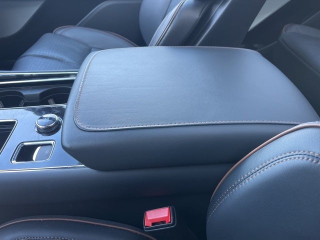 2025 Lincoln Aviator Black Label AWD | Jet Appear Pkg | Pano Roof | 360 Camera