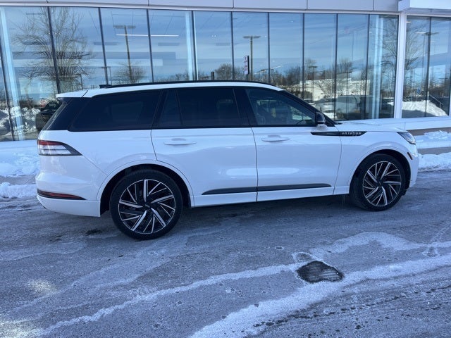 2025 Lincoln Aviator Black Label AWD | Jet Appear Pkg | Pano Roof | 360 Camera