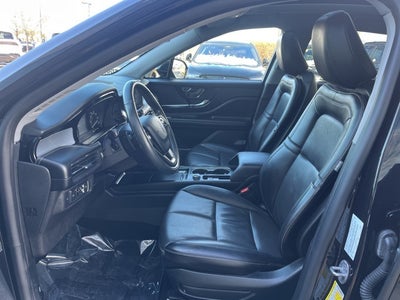 2022 Lincoln Corsair Standard | Elements Pack | Convenience Pack | Pano Moonroof