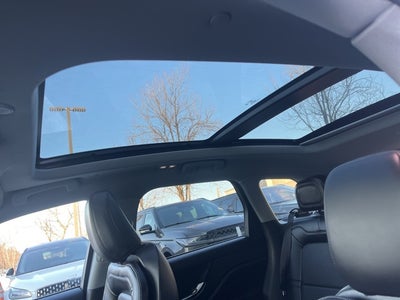2022 Lincoln Corsair Standard AWD | Nav | Pano Roof | Premium Pkg