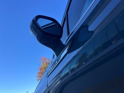2024 Lincoln Corsair Premiere AWD | Pano Roof | 360 Cam | Htd/Vent Seats