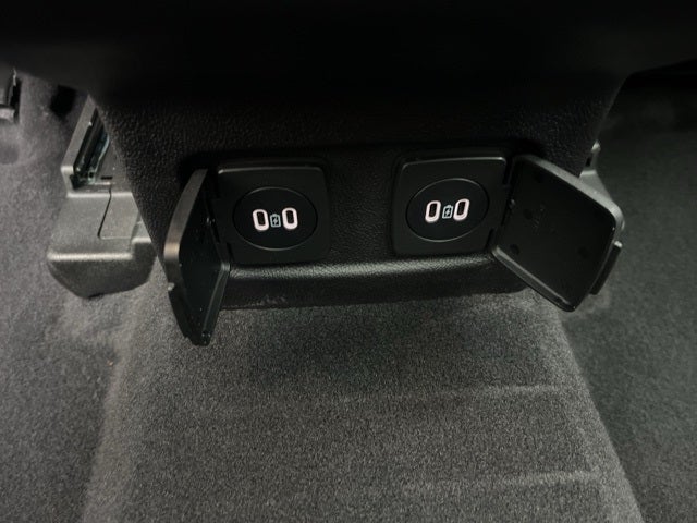 2023 Lincoln Corsair Standard AWD | Pano Roof | 360 Cam | BLIS | Tow Pkg