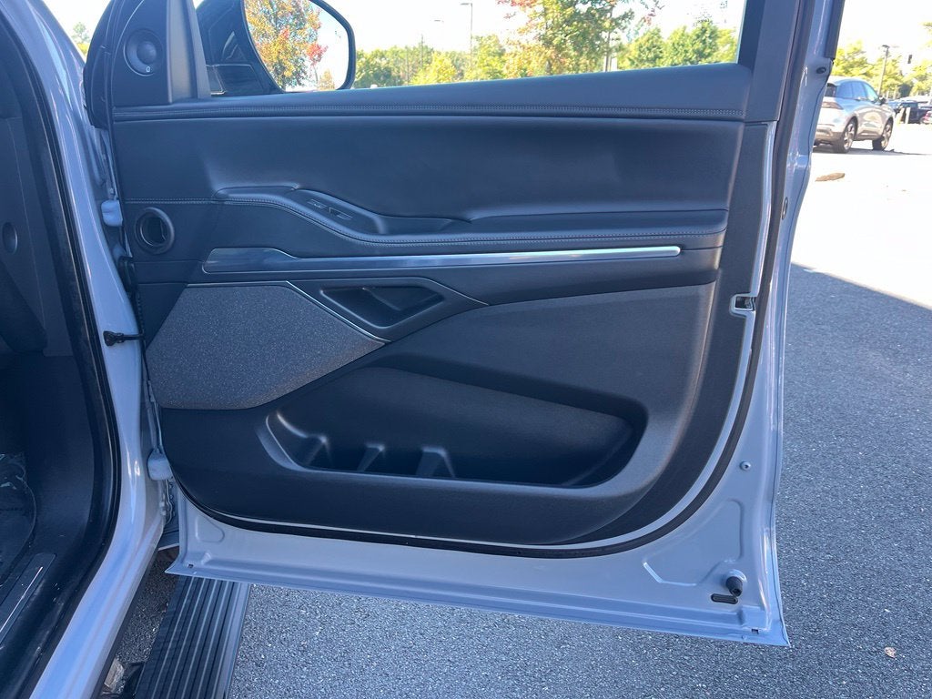 2025 Lincoln Navigator Reserve 4WD | Pano Roof | 360 Cam | BLIS | Jet Pkg