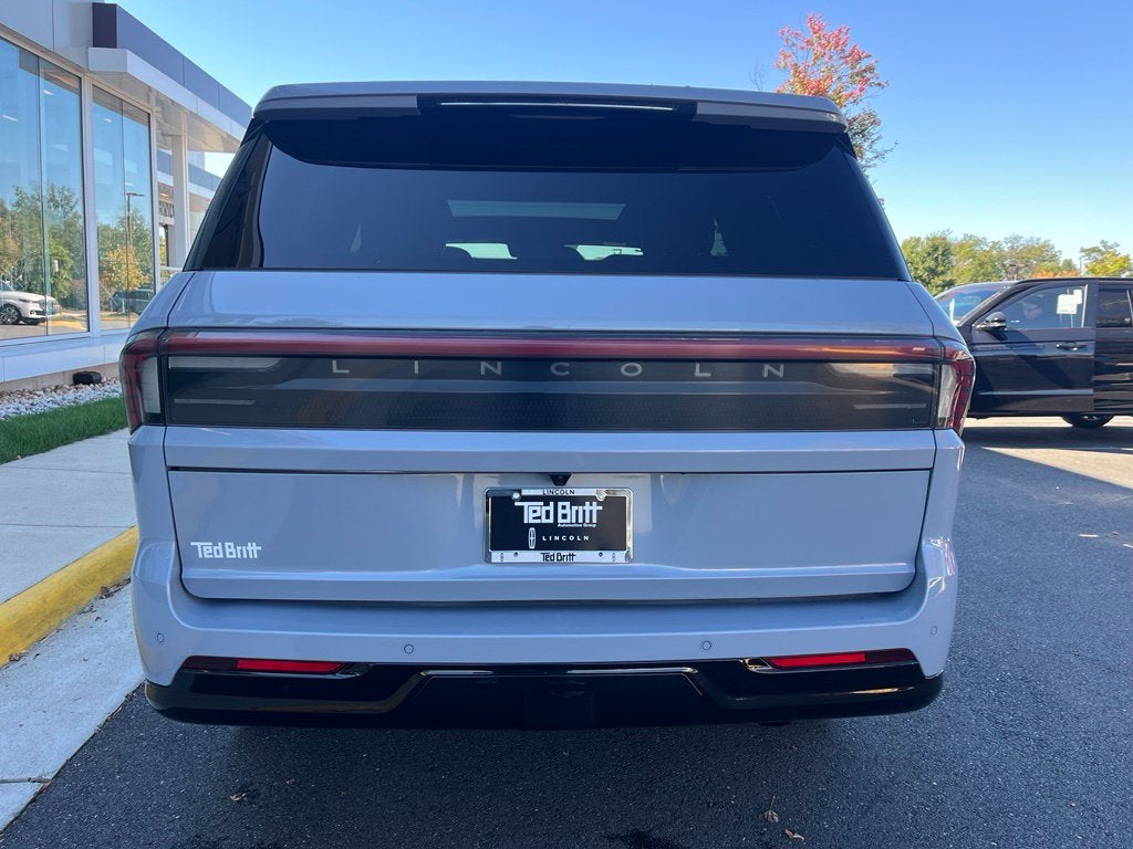 2025 Lincoln Navigator Reserve 4WD | Pano Roof | 360 Cam | BLIS | Jet Pkg