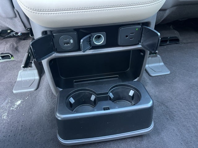 2023 Lincoln Navigator Reserve 4WD | Pano Roof | 360 Camera | Monochromatic Pkg