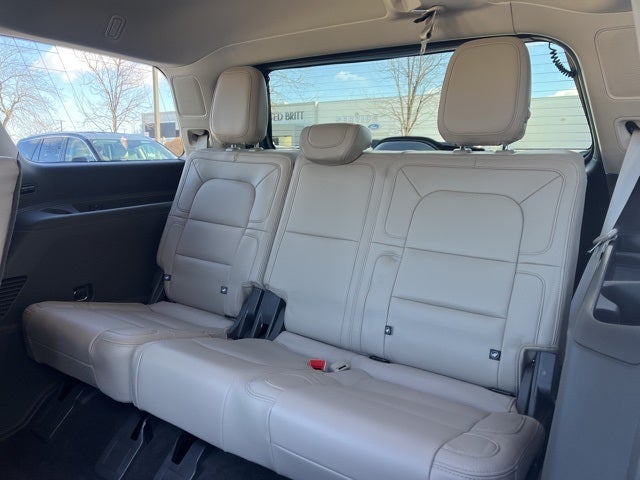 2023 Lincoln Navigator Reserve 4WD | Pano Roof | 360 Camera | Monochromatic Pkg