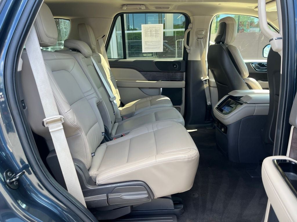 2022 Lincoln Navigator Standard 4WD | Pano Roof | 360 Camera | BLIS
