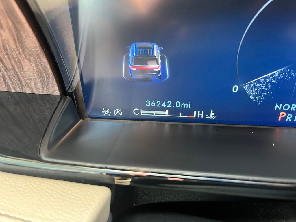 2022 Lincoln Navigator Standard 4WD | Pano Roof | 360 Camera | BLIS