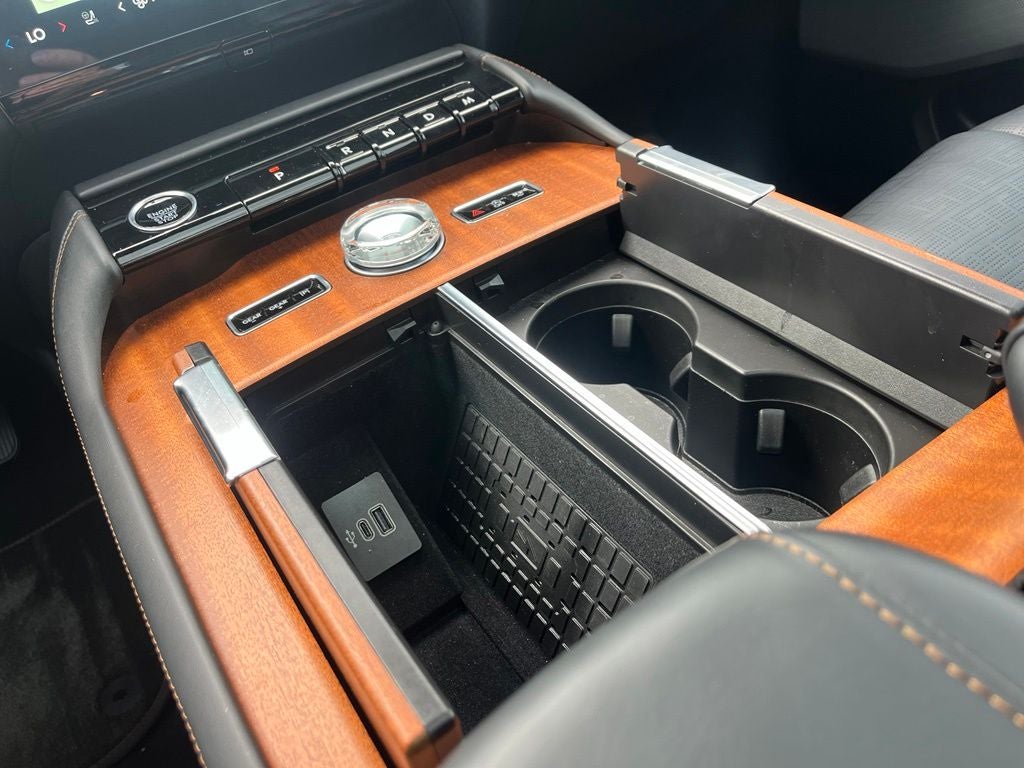 2025 Lincoln Navigator Black Label 4WD | 1 Owner | Pano Roof | BLIS | 360 Cam