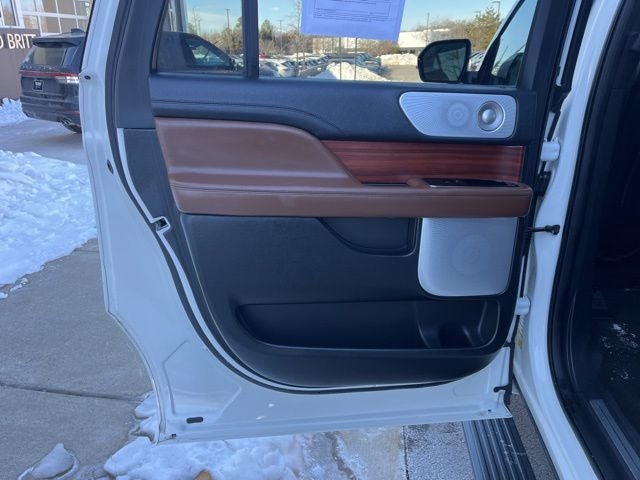 2024 Lincoln Navigator L L Reserve 4WD | Pano Roof | HD Tow Pkg | 360 Cam | Lux Pkg