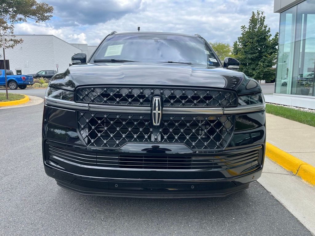 2025 Lincoln Navigator L Reserve 4WD | Pano Roof | Jet App Pkg | 360 Cam