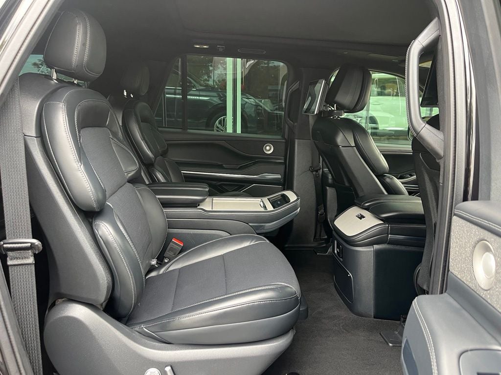 2025 Lincoln Navigator L Reserve 4WD | Pano Roof | Jet App Pkg | 360 Cam