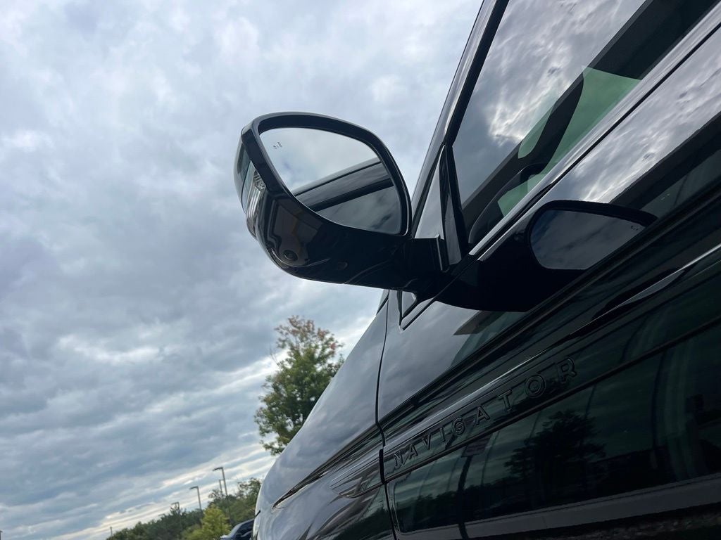 2025 Lincoln Navigator L Reserve 4WD | Pano Roof | Jet App Pkg | 360 Cam