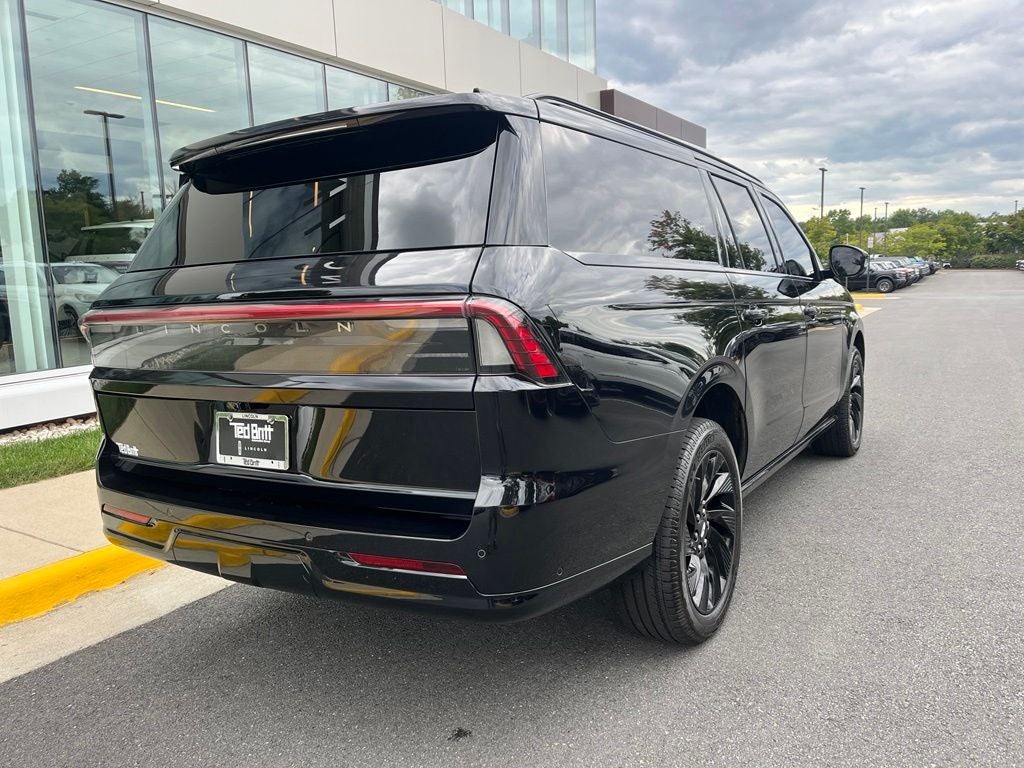 2025 Lincoln Navigator L Reserve 4WD | Pano Roof | Jet App Pkg | 360 Cam