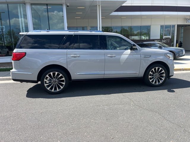 2020 Lincoln Navigator L Reserve 4WD | Pano Roof | 360 Camera | Luxury Pkg