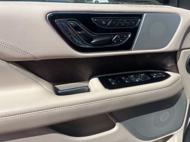 2020 Lincoln Navigator L Reserve 4WD | Pano Roof | 360 Camera | Luxury Pkg