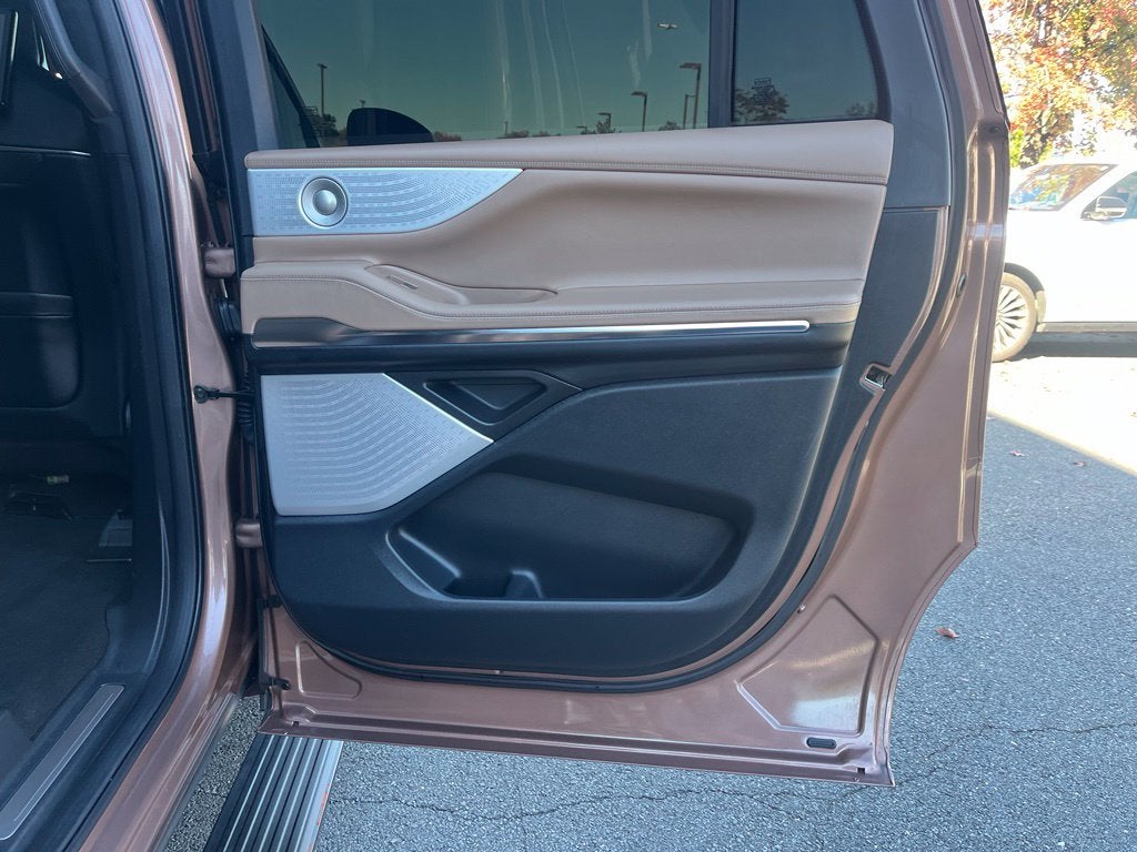 2025 Lincoln Navigator L Black Label 4WD | Massage Seats | Pano Roof | 360 Cam