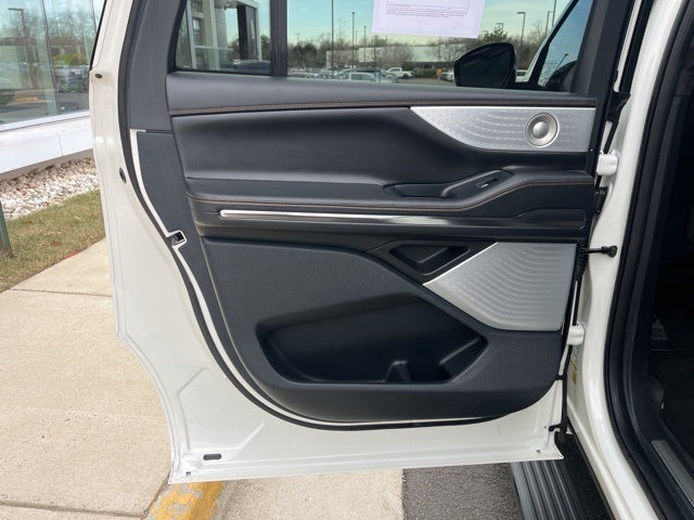 2025 Lincoln Navigator L Black Label Special Edition 4WD