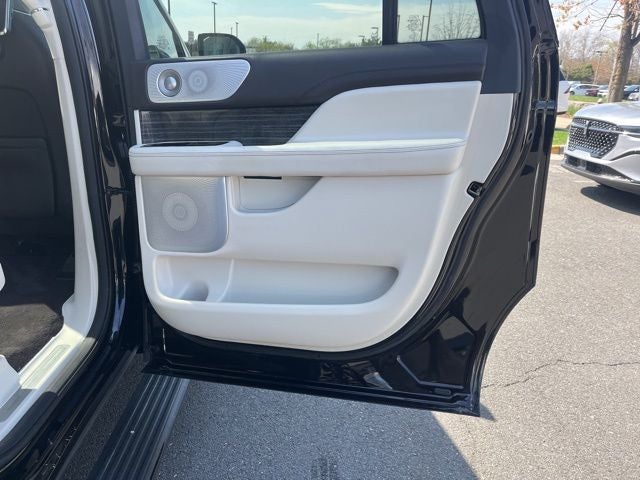 2023 Lincoln Navigator L L Black Label 4WD | Pano Roof | 360 Cam | HUD